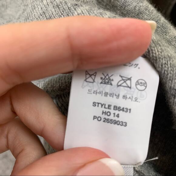 J Crew Wool Blend Gray Sweater - Picture 4 of 5